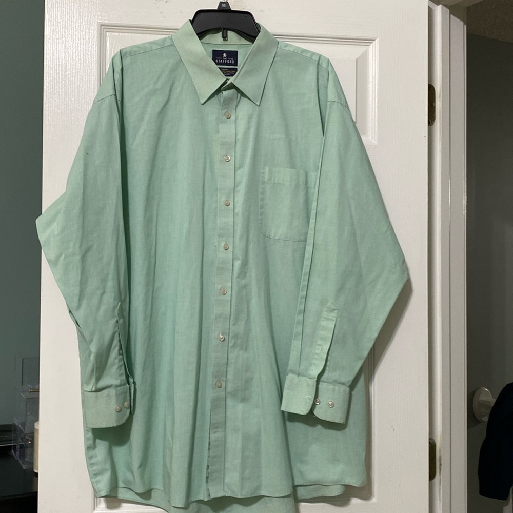 Men’s Stafford 18 1/2, 34-35 long sleeve dress shirt